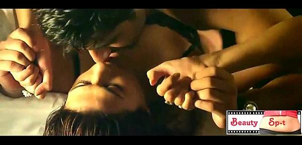  Bollywood Hot Scene